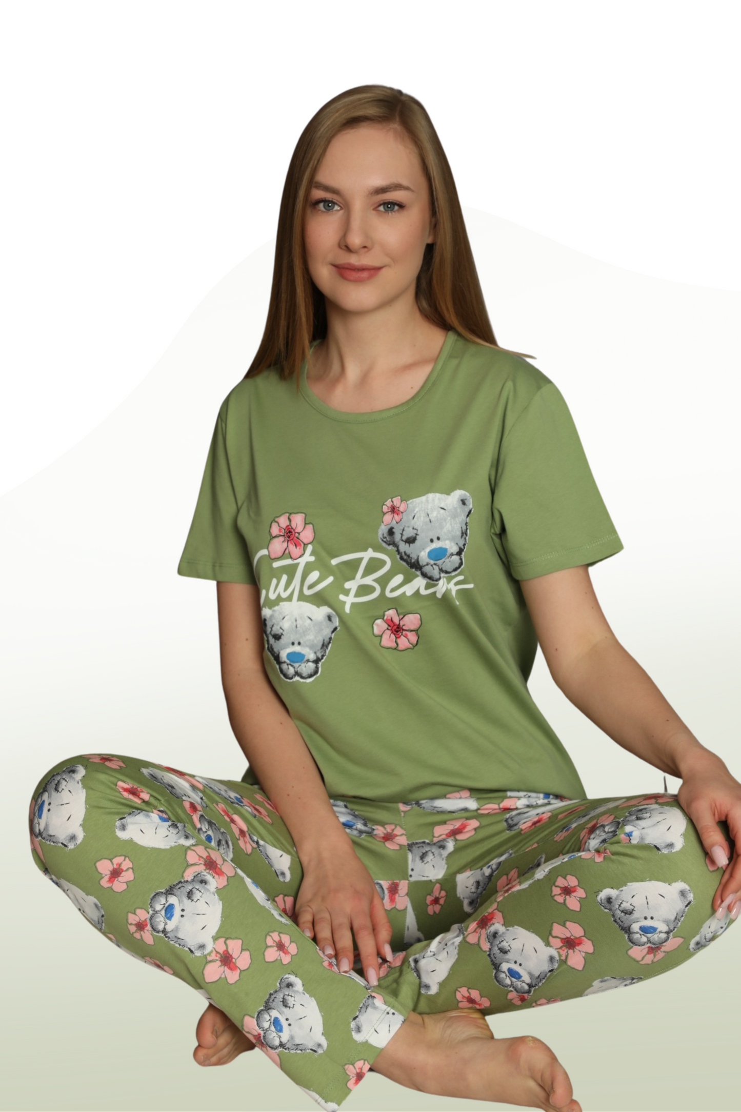 Cute Bear Pattern Short Sleeve Basic Collar Long Pajama Set: Fun and Comfort Together