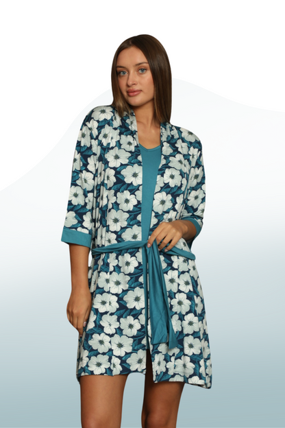Daisy Pattern Nightgown and Robe Set Pajama: The Elegance of Blue